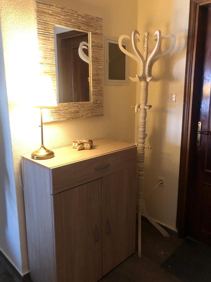 Joannas 2Brooms Sea Apartment Peraia  Bagian luar foto